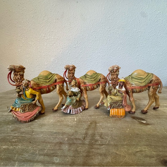 Fontanini Vintage Magi Wisemen Kings on Camels 6.5” Nativity - Picture 9 of 9